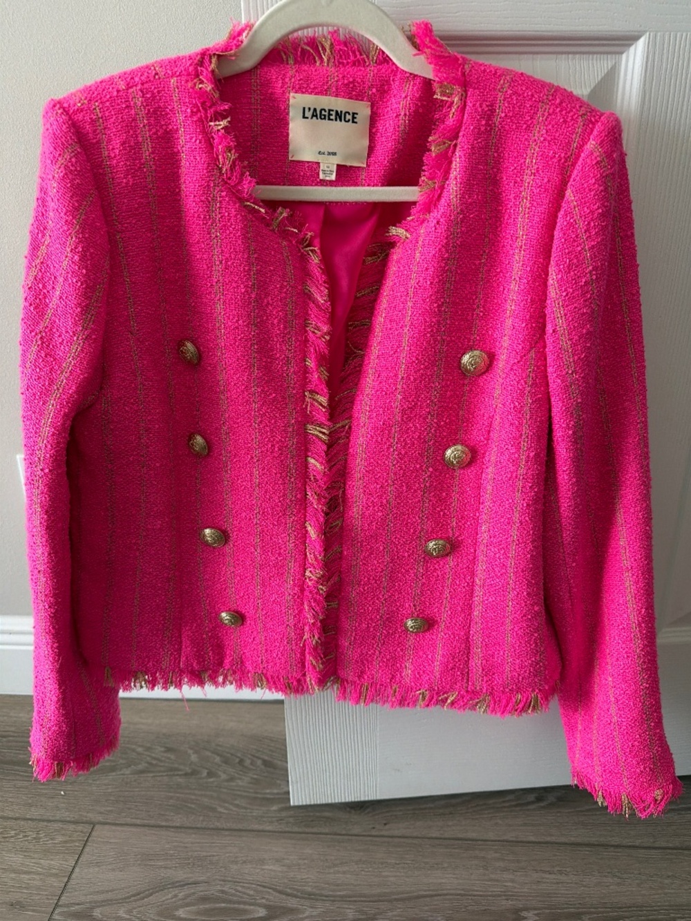 L’AGENCE Pink Metallic Tweed Fringe Jacket Gold Crest Buttons Size 12